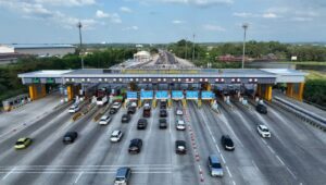 Prediksi Puncak Arus Mudik, Mudik 2025, Arus Mudik Lebaran, Data Mudik Terbaru, Tren Mudik, Strategi Pemerintah, Tips Mudik Aman