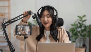 content creator, sukses 2025, strategi konten, monetisasi konten, algoritma platform, komunitas audiens