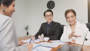 Memahami Financial Consultant Adalah Apa?