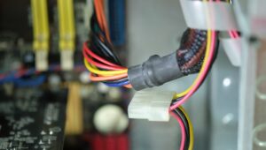 Tips Mengidentifikasi Kabel Putih Positif atau Negatif