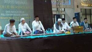 Polije Bersholawat Bersama Majelis Sholawat Al-Ghofilin Di Dies Natalis Ke - 35 Polije Bersholawat Bersama Majelis Sholawat Al-Ghofilin Di Dies Natalis Ke - 35