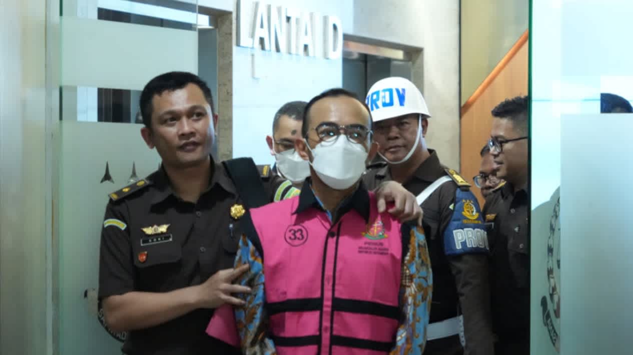 dirut pertamina tersangka