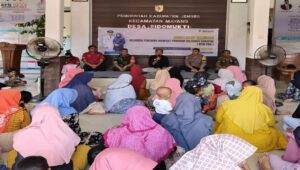 Sosialisasi Proses Graduasi Bantuan Keluarga Penerima Manfaat di Desa Sidomukti