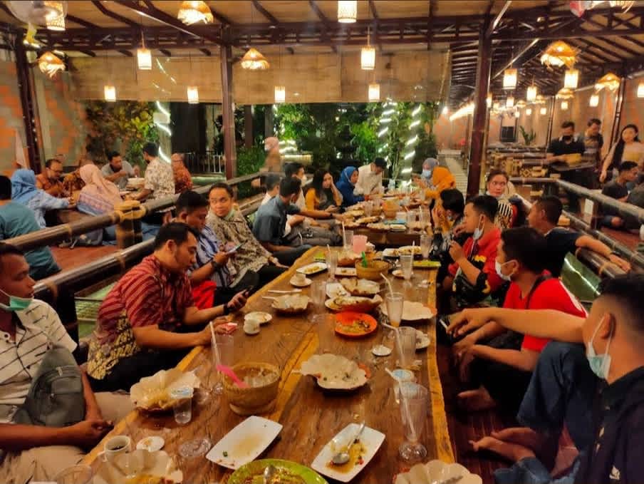 tempat bukber favorit di Jember