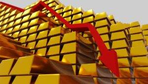 Harga Emas Antam Anjlok, Investasi Emas, Prediksi Harga Emas, Strategi Investasi, Harga Emas Hari Ini, Emas Antam Murah, Tren Emas 2025