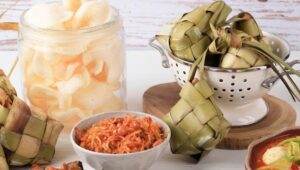 Hidangan Lebaran, Menu Lebaran 2025, Makanan Lebaran, Ketupat dan Opor, Kue Kering Lebaran, Rendang Lebaran, Resep Lebaran