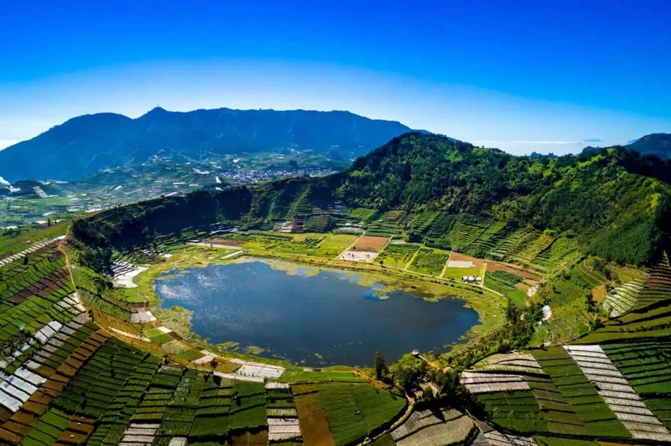 libur lebaran, destinasi dekat kota, wisata lokal, tren liburan 2025, staycation, wisata keluarga, short getaway