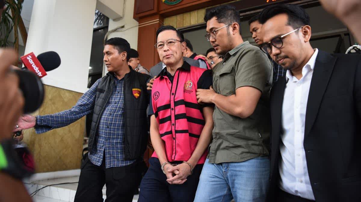 dakwaan Tom Lembong, korupsi impor gula, kasus Tom Lembong, sidang Tipikor, dugaan korupsi Mendag, Kejagung RI, kontroversi politik