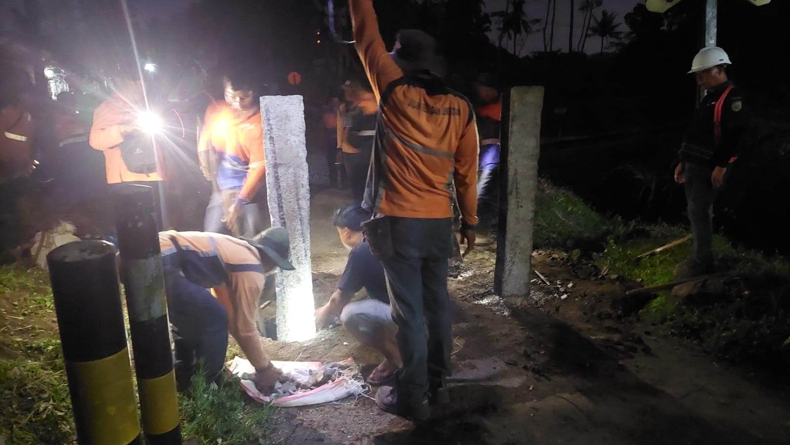 Jalur Perlintasan Langsung nomor 9 di Jember yang ditutup usai insiden siang tadi (Foto: Ambang/Pelitaonline.co)