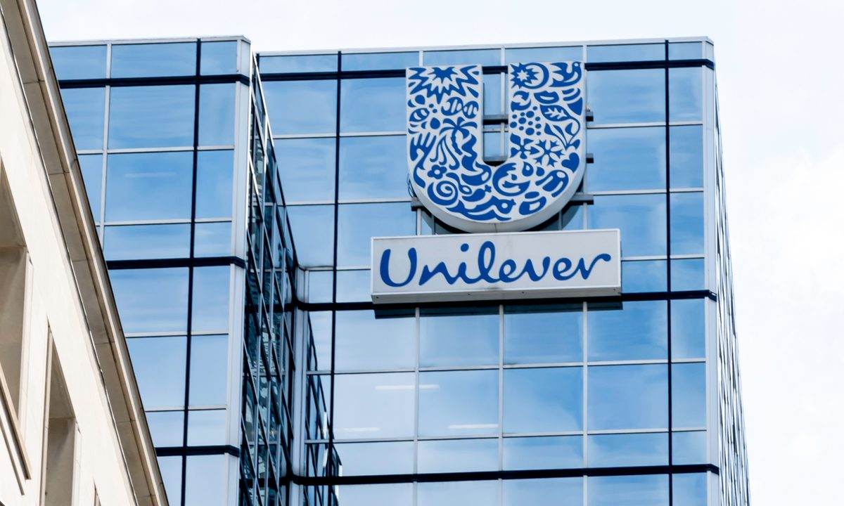 saham UNVR, Unilever Indonesia, investasi saham, barang konsumen, dividen saham