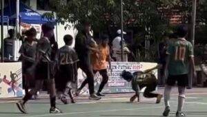 siswa SMP dibanting, pelatih futsal, kekerasan olahraga, futsal pelajar, Surabaya 2025