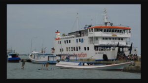 pelabuhan kartini jepara, wisata jepara, kapal ke karimunjawa, jadwal kapal jepara, transportasi laut jepara, wisata bahari