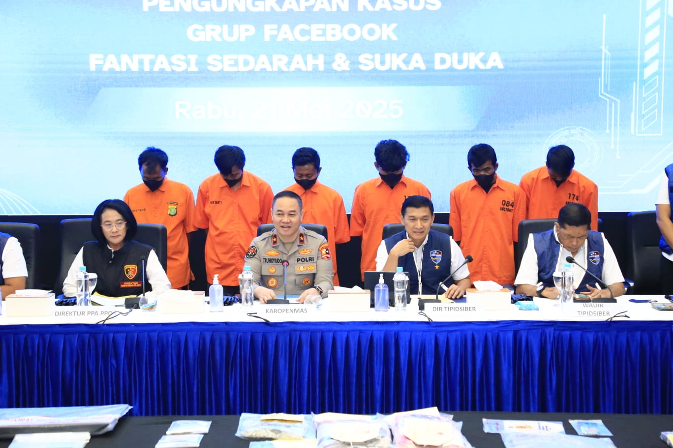Direktorat Tindak Pidana Siber Bareskrim Polri bersama Direktorat Perlindungan Perempuan dan Anak (PPA) serta Polda Metro Jaya berhasil membongkar jaringan penyebaran konten pornografi dan eksploitasi seksual anak melalui media sosial Facebook