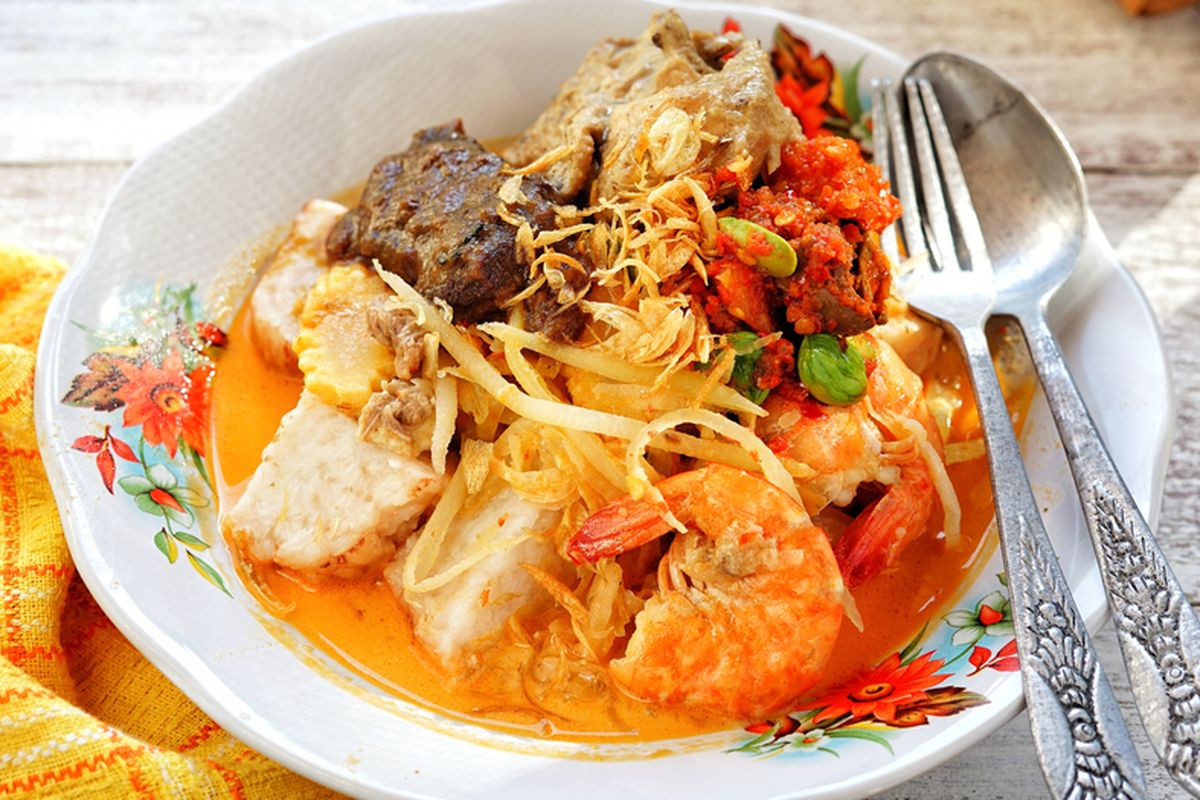 asal usul ketupat sayur, sejarah ketupat sayur, ketupat sayur lebaran, ketupat sayur betawi, filosofi ketupat, makanan tradisional indonesia, ketupat sayur padang, makna ketupat sayur