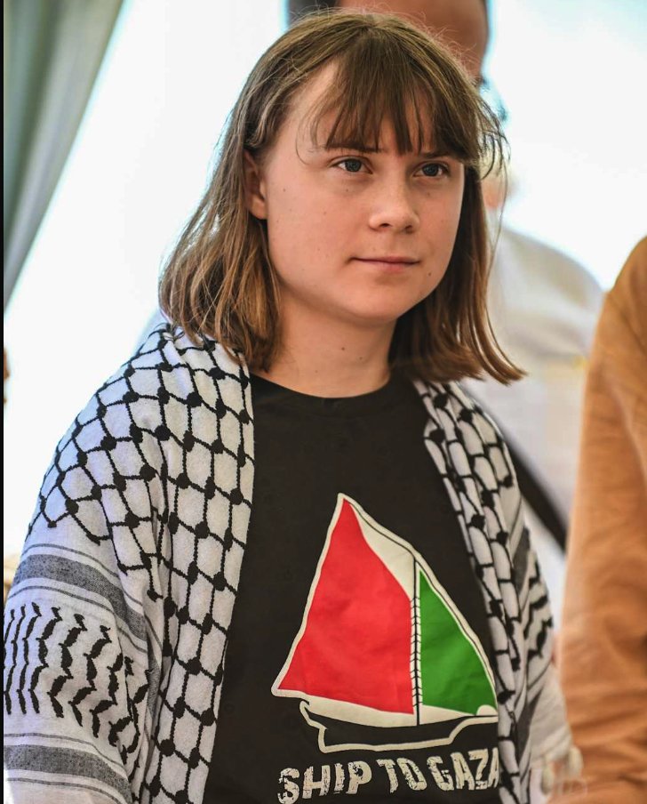 Israel berjanji akan menghalangi misi bantuan Greta Thunberg untuk mencapai Gaza.