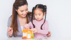 tips menabung anak, edukasi keuangan anak, cara menabung anak, kebiasaan finansial anak, celengan anak, anak belajar uang, metode menabung anak, menabung sejak dini