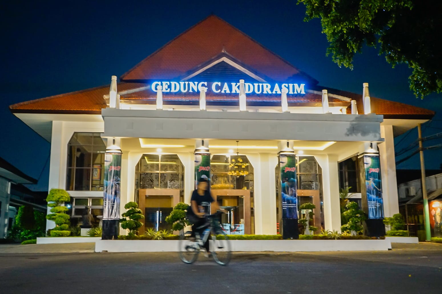 gedung cak durasim surabaya, seni budaya, ludruk, taman budaya jatim, surabaya, tari kontemporer, cak durasim, festival seni