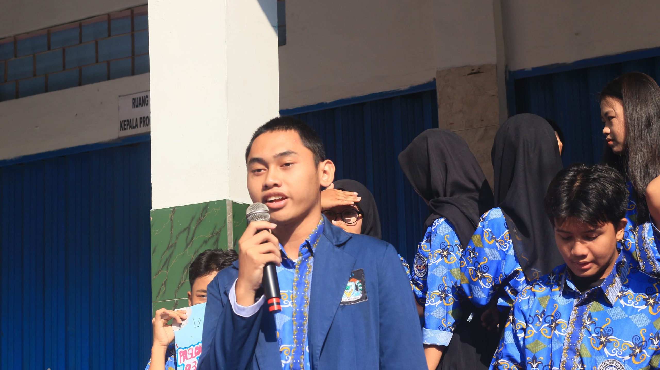 Peran Ketua OSIS Pemimpin Teladan