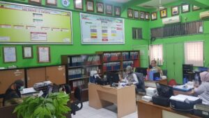 Ruang Tata Usaha Sekolah Tugas, Fungsi