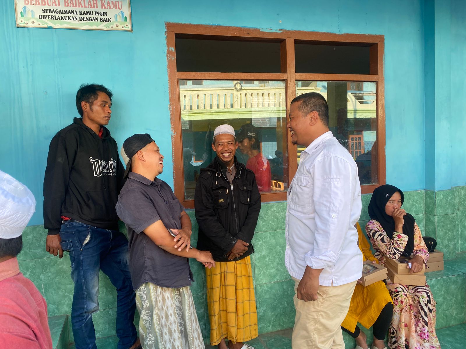 Anggota Komisi C DPRD Jember saat serap aspirasi masyarakat. (Foto: Ambang/Pelitaonline.co)