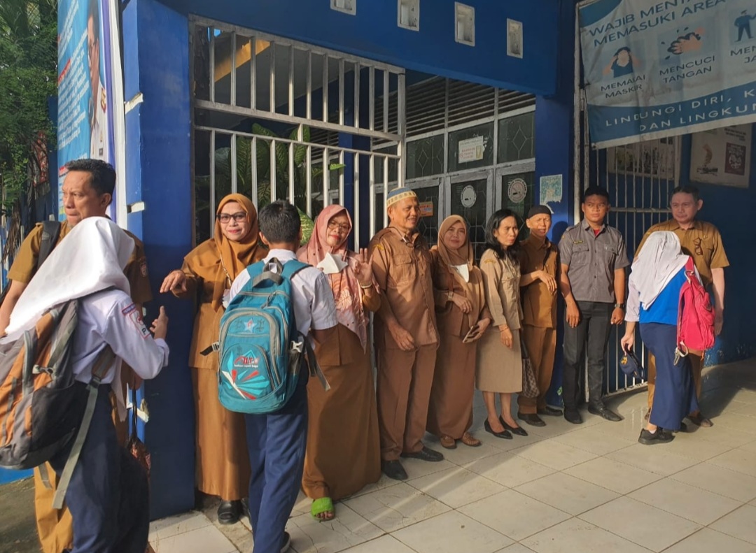 guru piket adalah orang penting di sekolah