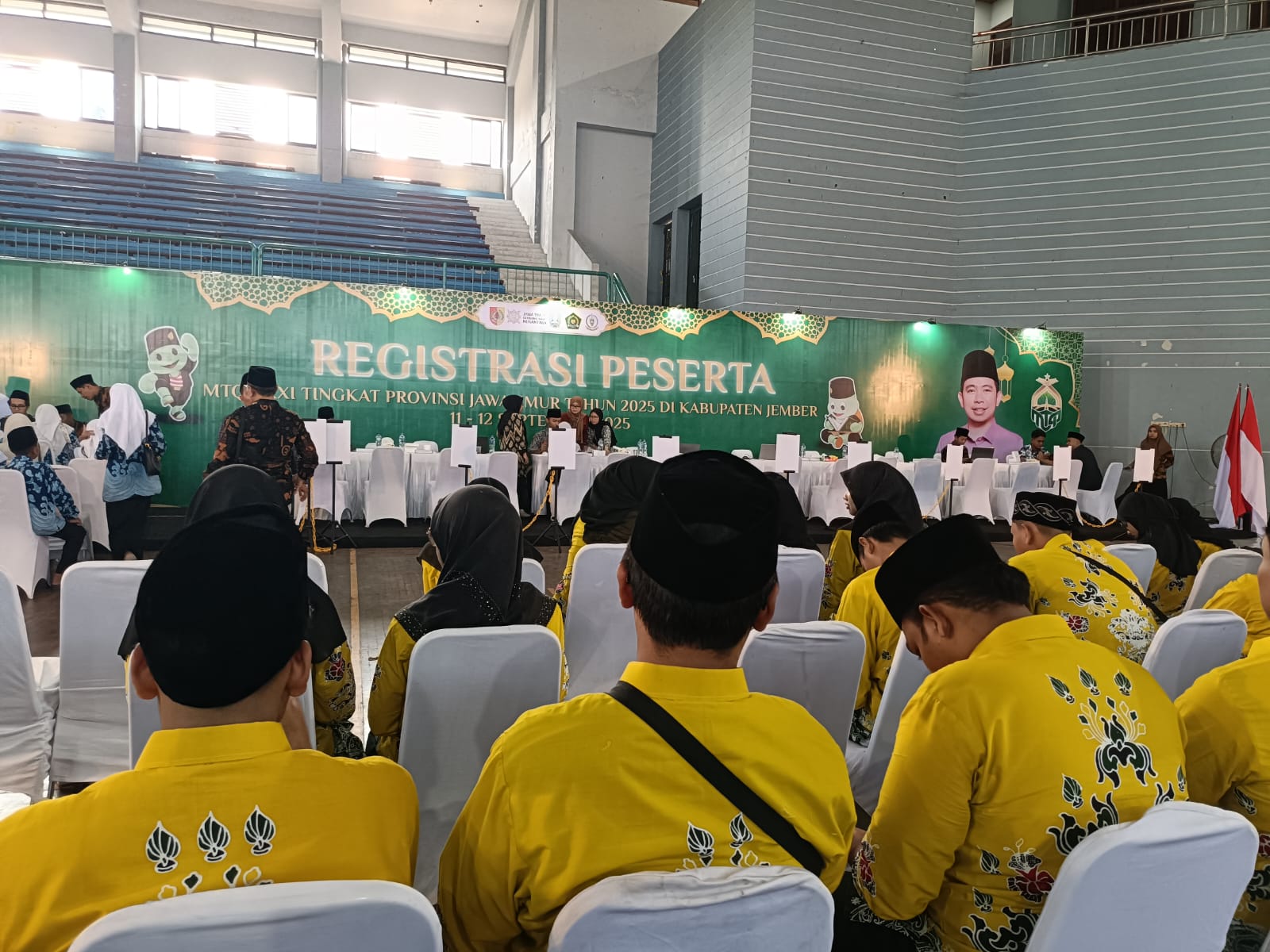 Proses registrasi peserta MTQ 2025 di Gor PKPSO Jember (Foto: Istimewa)