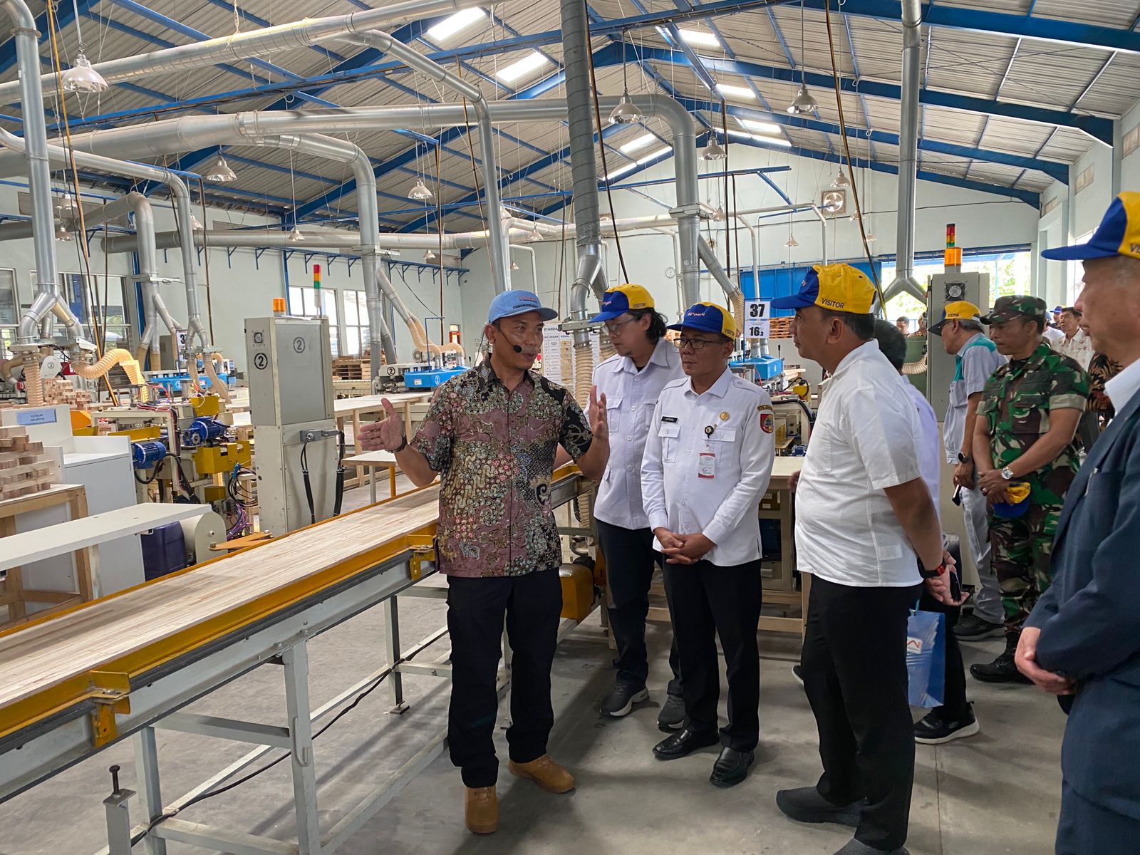 Industri kayu asal Jepang yang diresmikan di Jember (Foto: Ambang)
