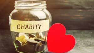 definisi charity adalah