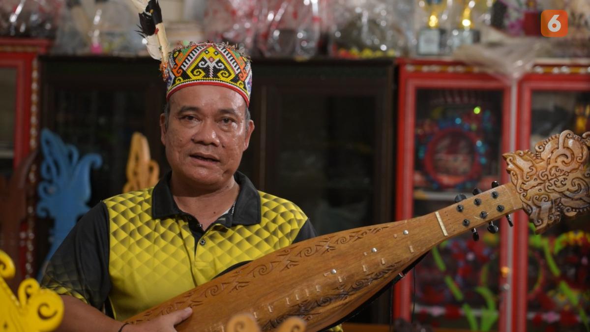 salah satu alat musik kalimantan tengah