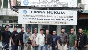 Memahami Definisi: Firma Hukum Adalah Mitra Strategis Anda