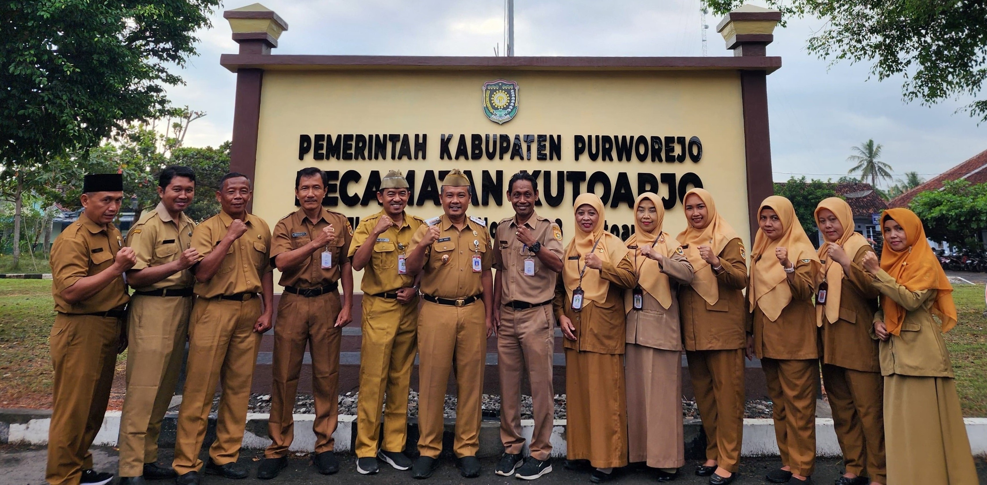 Rincian Utama Tugas Kasi Pemerintahan Desa dalam Pelayanan