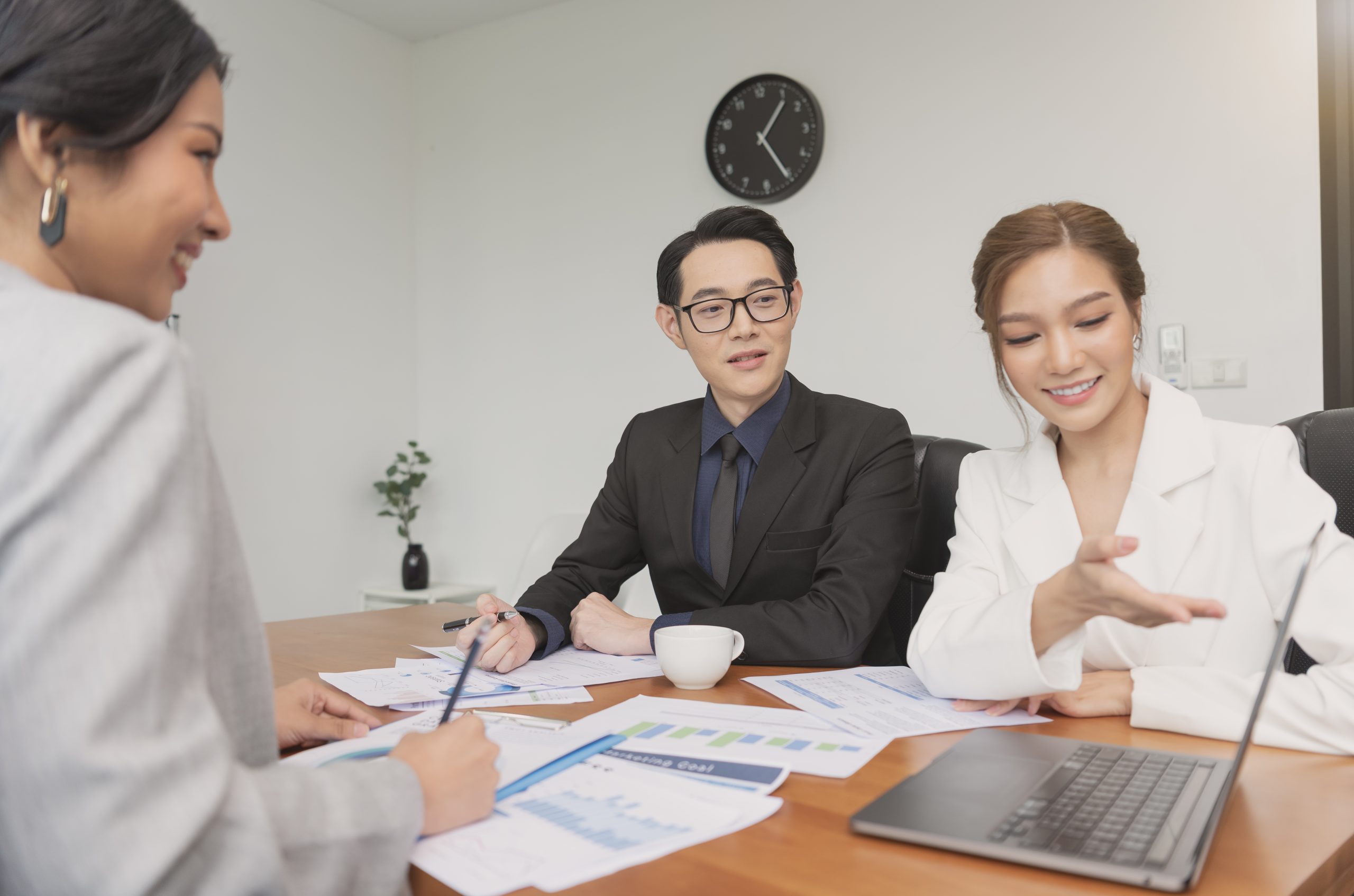 Memahami Financial Consultant Adalah Apa?